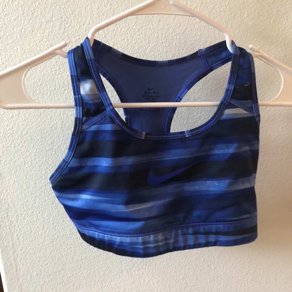 4 Nike Sports Bras